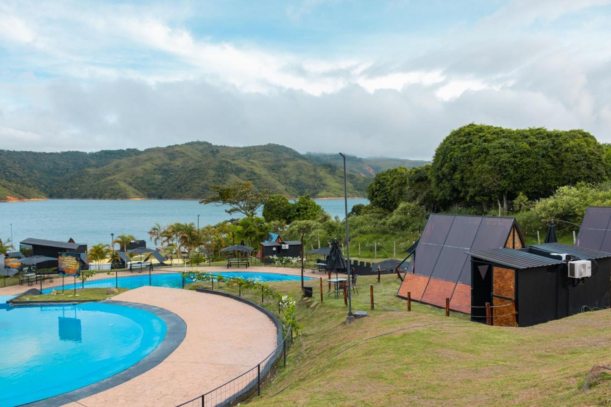 Mystic Paradise Darien Calima
